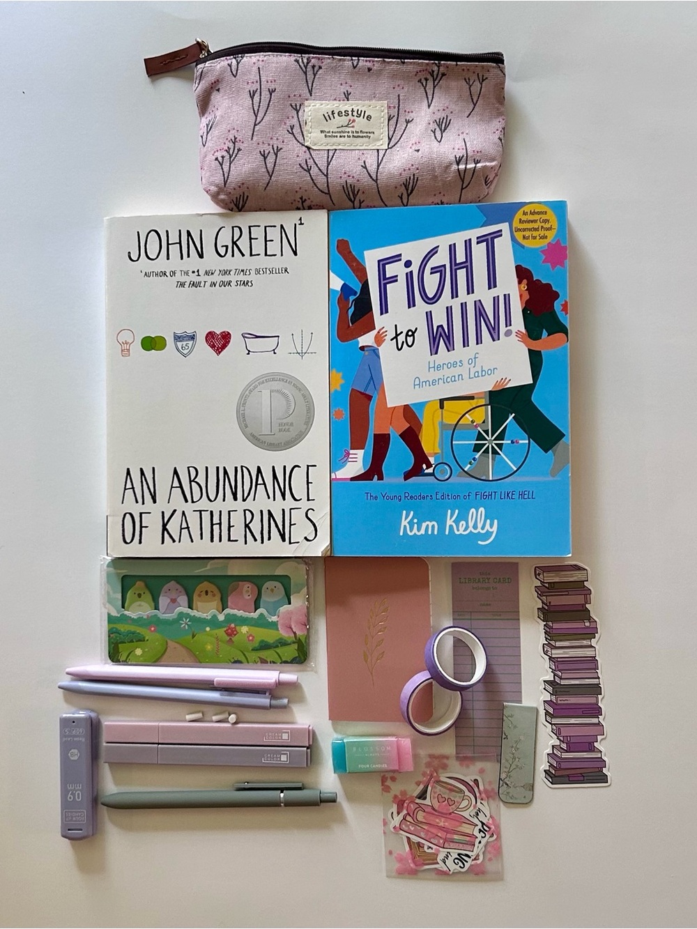 Teen Book Kit - FREE BOOKS - Picture 1 of 1
